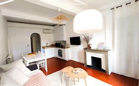 Appartement Climatise Parking Gratuit Surveille